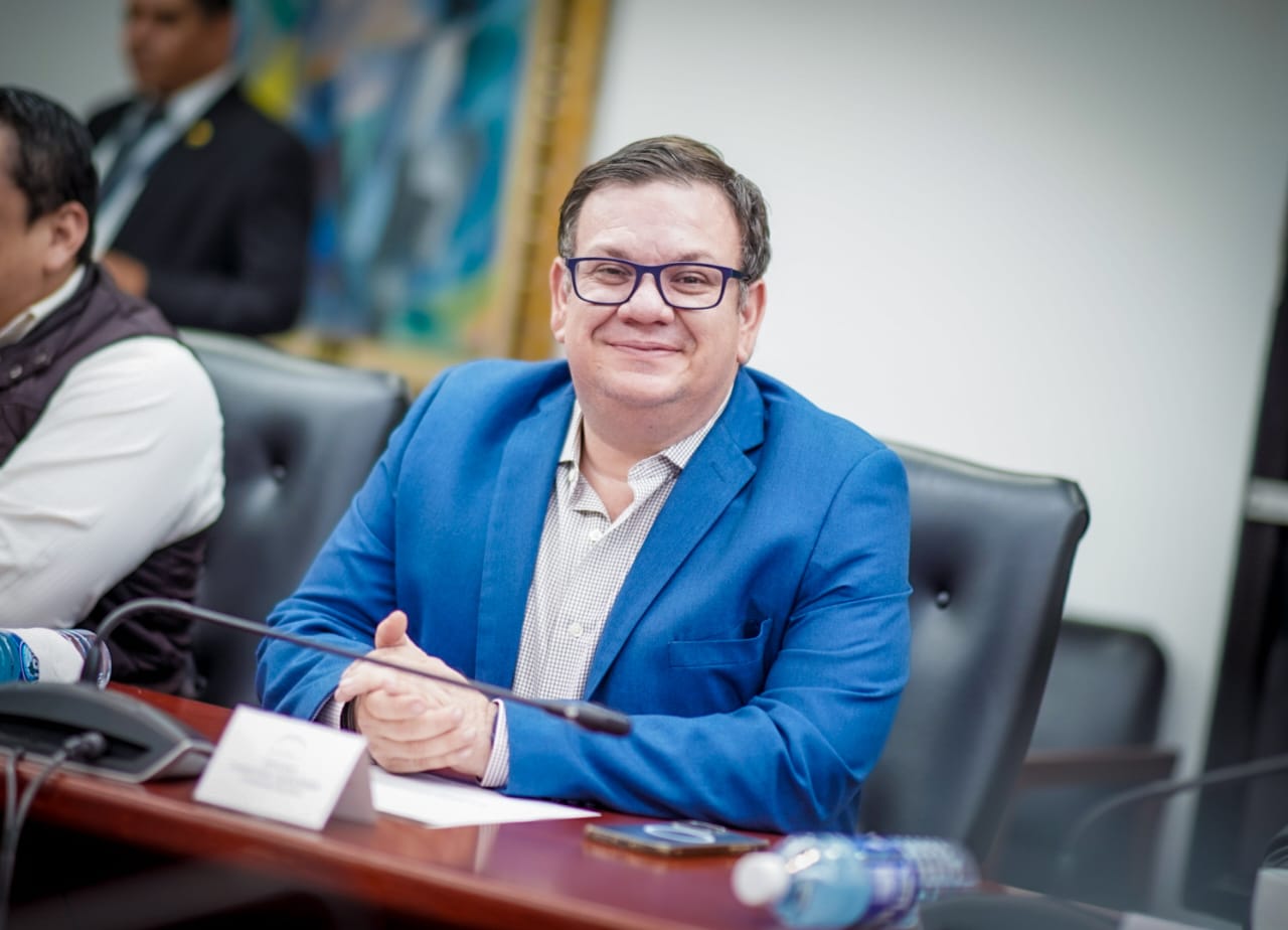 Christian Guevara: "Ahora, Ilopango, es semillero de grandes profesionales" christian-guevara-ahora-ilopango-es-semillero-de-grandes-profesionales